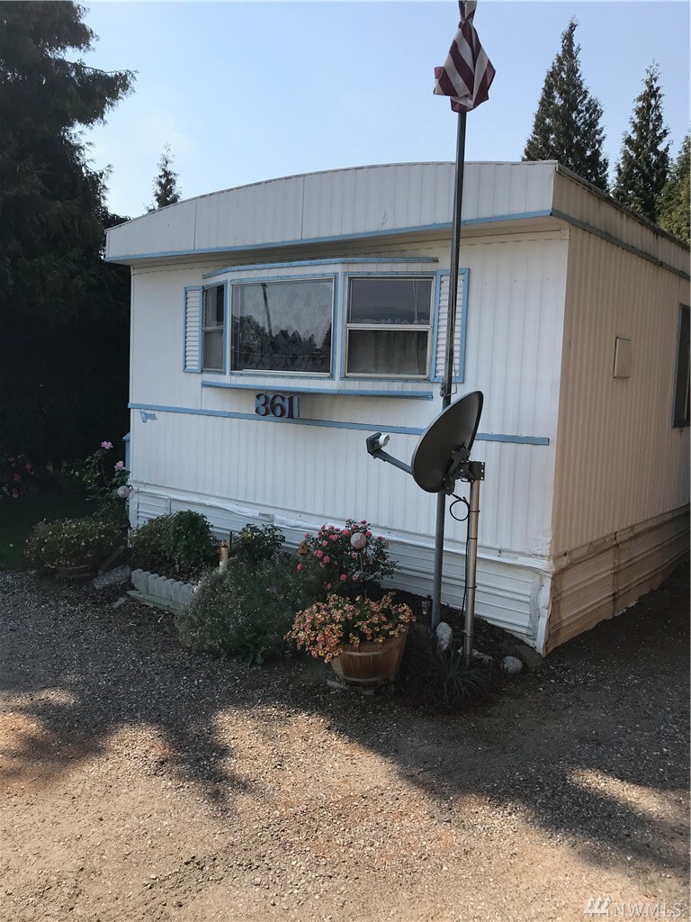 Property Photo: 361 N Georgia WA 98802