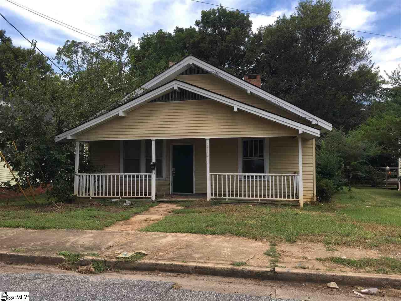 Property Photo: 217 N Leach Street SC 29601