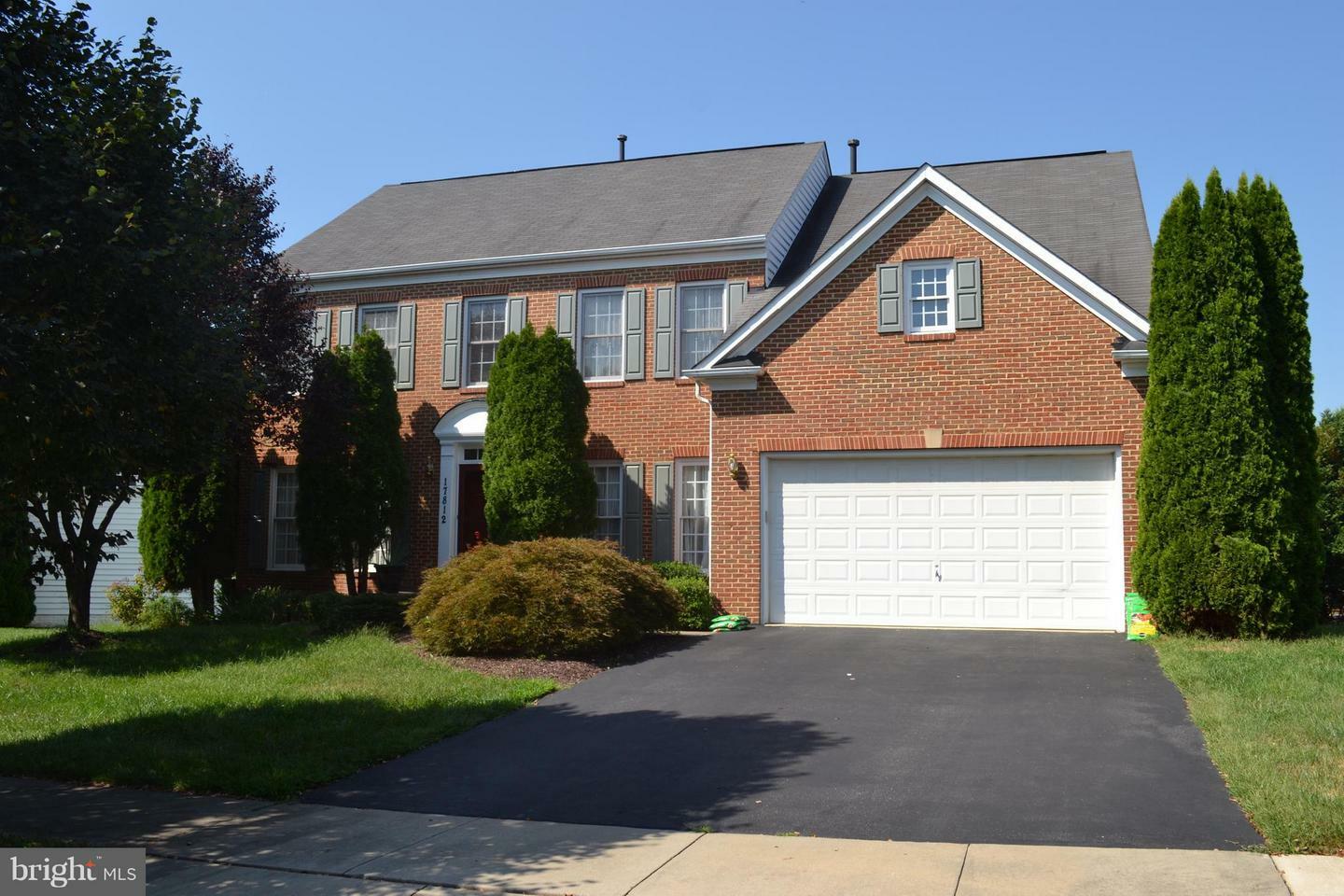 Property Photo:  17812 Fairlady Way  MD 20874 