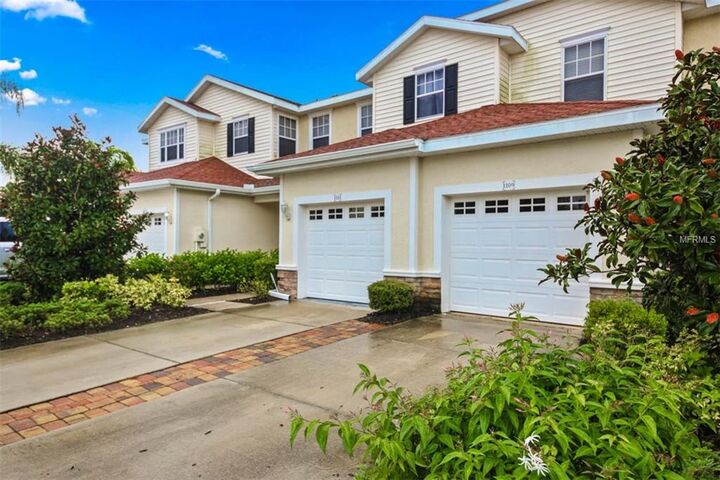 Property Photo: 1111 Jonah Drive FL 34289