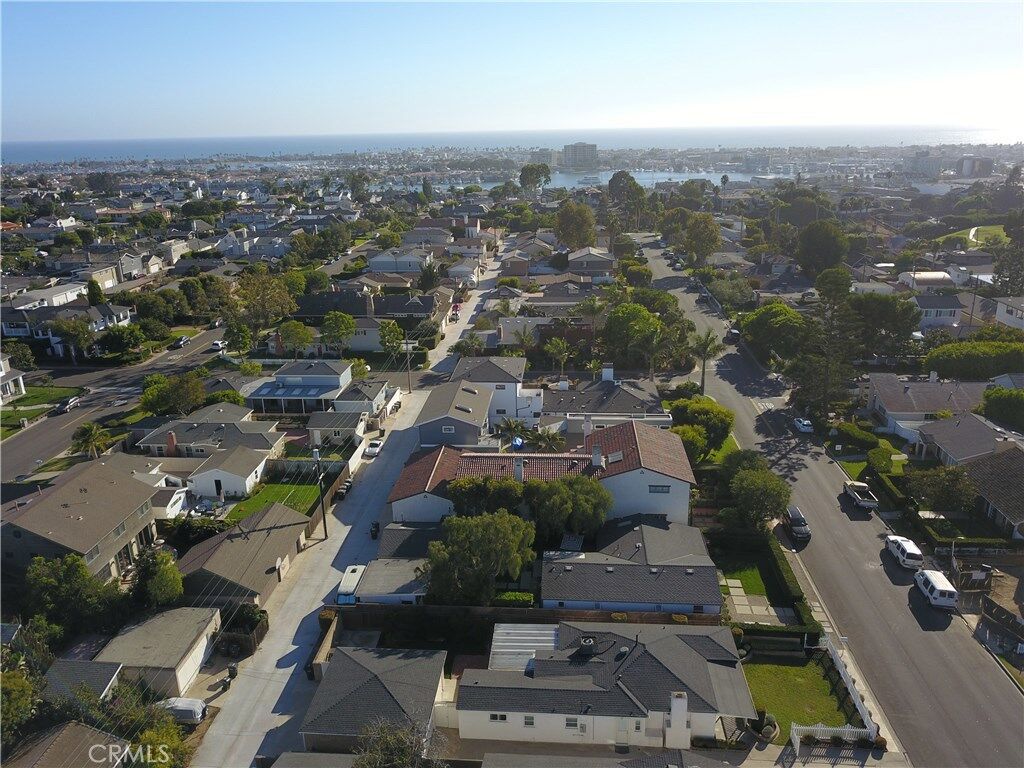Property Photo:  516 Tustin Ave  CA 92663 
