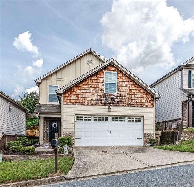 Property Photo: 117 Village Parkway 30188