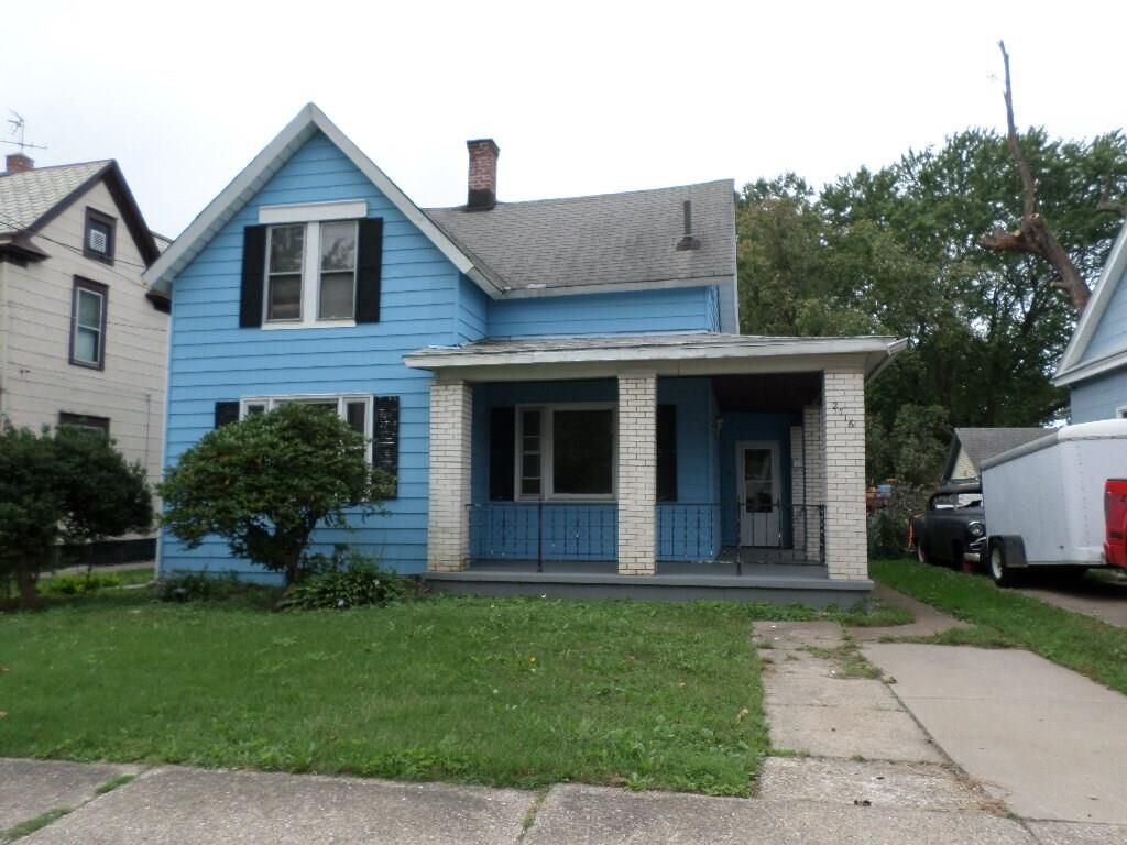 Property Photo: 2716 Plum Street PA 16508