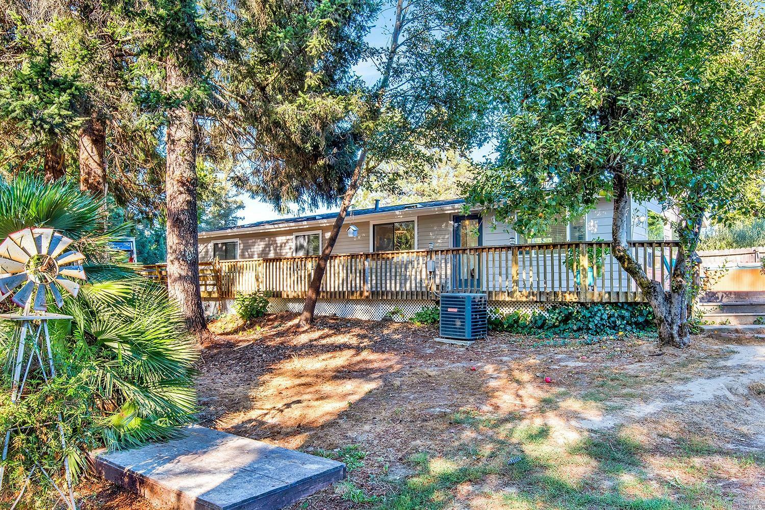 9969 Chestnut Lane  Sebastopol CA 95472 photo