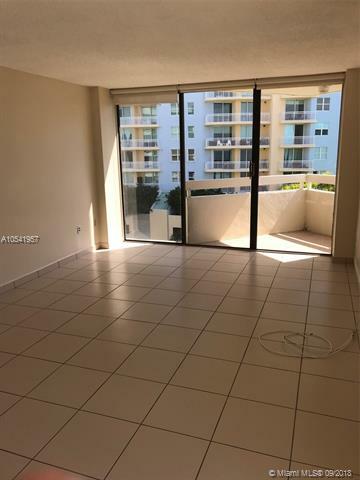 Property Photo:  2501 Brickell Ave 906  FL 33129 