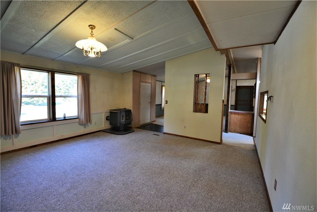 Property Photo:  17530 W Lake Goodwin Rd  WA 98292 