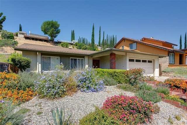 Property Photo:  11469 Baird Avenue  CA 91326 