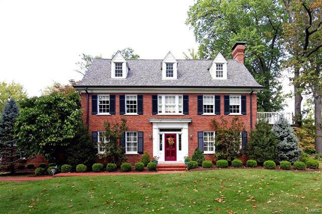 Property Photo: 5 Ridgewood Road 63124