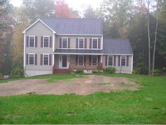 Property Photo:  3 Sherry Lane  NH 03077 