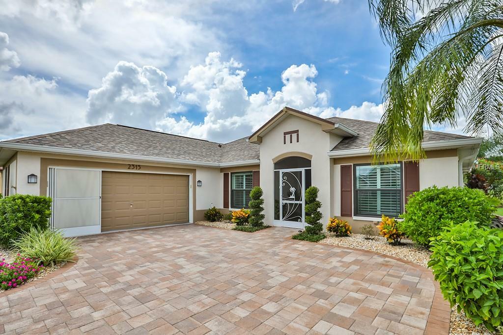 Property Photo:  2315 Lyndhurst Drive  FL 33573 