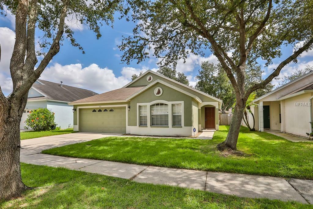 Property Photo:  6512 Summer Cove Drive  FL 33578 