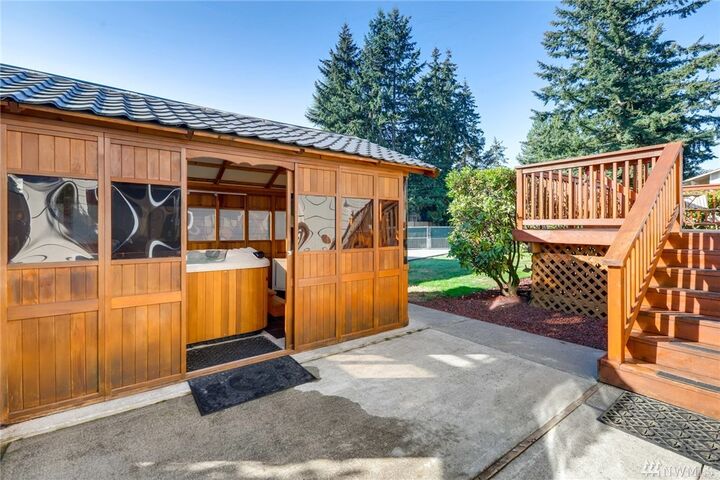 Property Photo: 4203 S 297th Place WA 98001