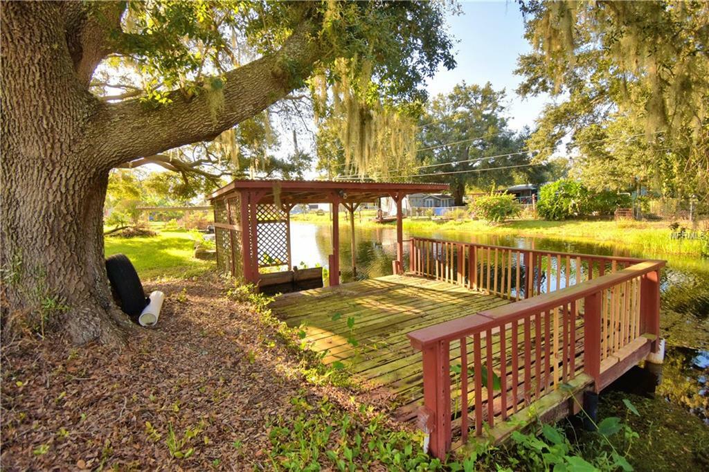 Property Photo:  403 Waterview Drive  FL 33868 