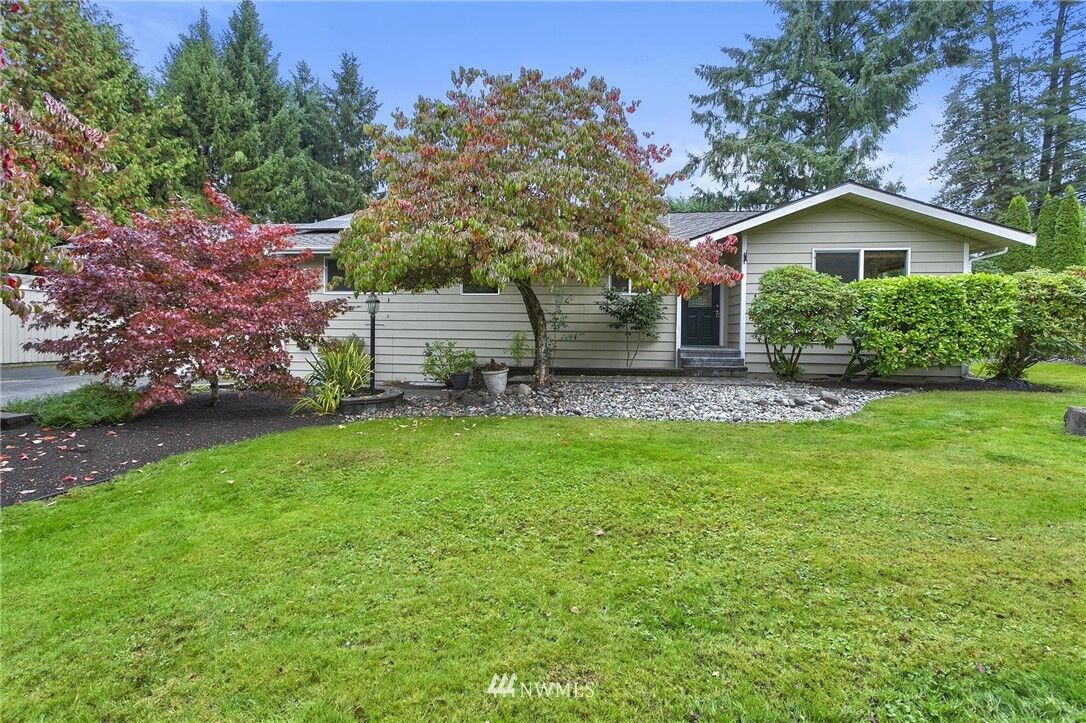 Property Photo: 15523 73rd Avenue SE WA 98296