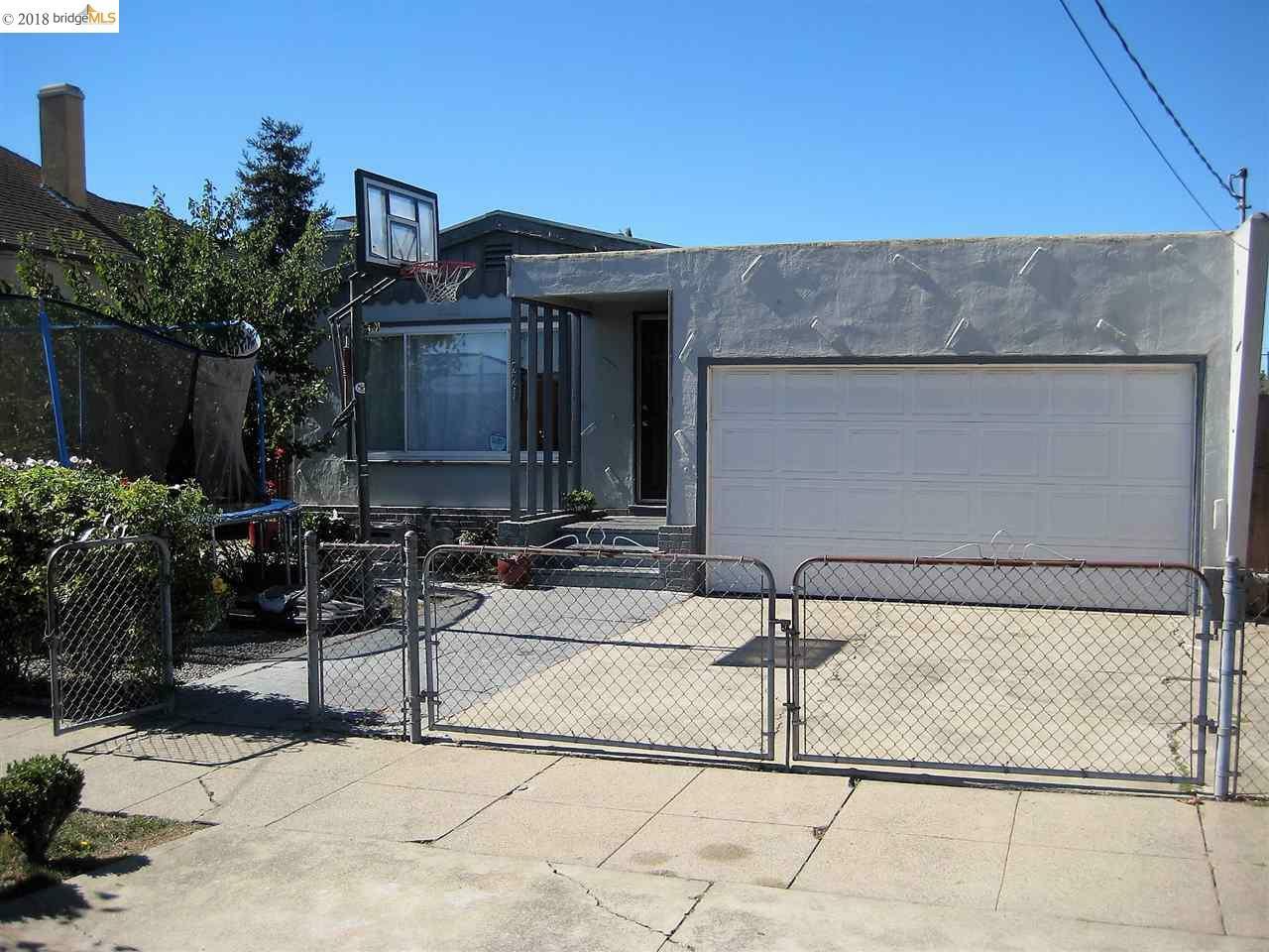 Property Photo:  221 S 9th St  CA 94804 