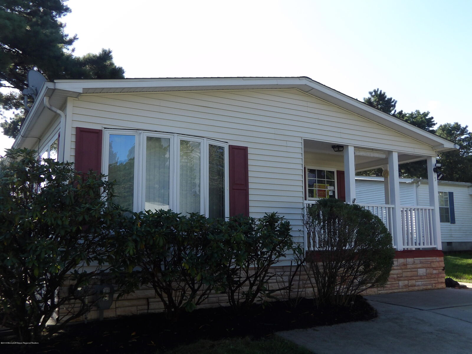 Property Photo:  5 Pine Ridge Boulevard  NJ 08759 