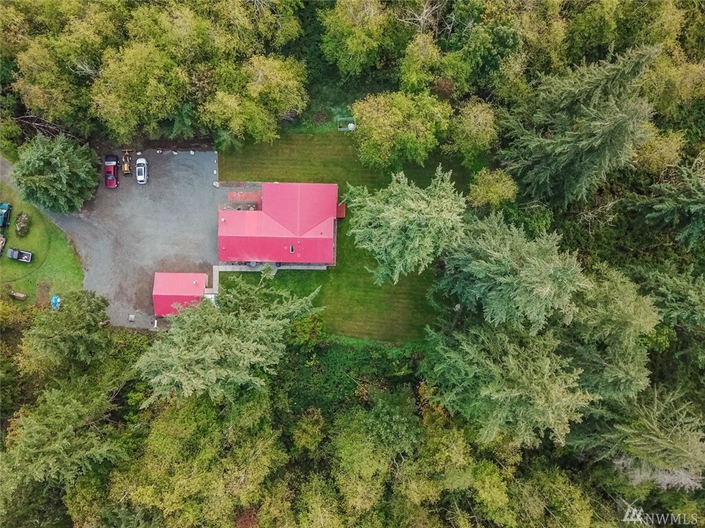 Property Photo: 8116 202nd Av Ct E WA 98391