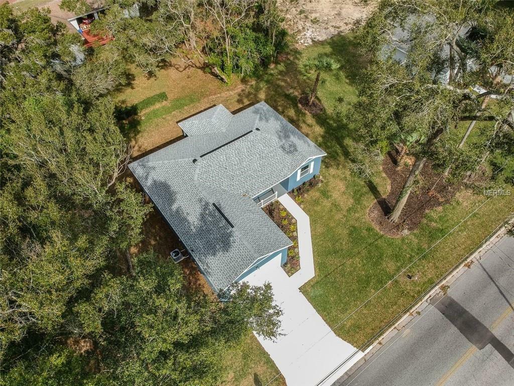 Property Photo:  36925 Suwanee Way  FL 33525 