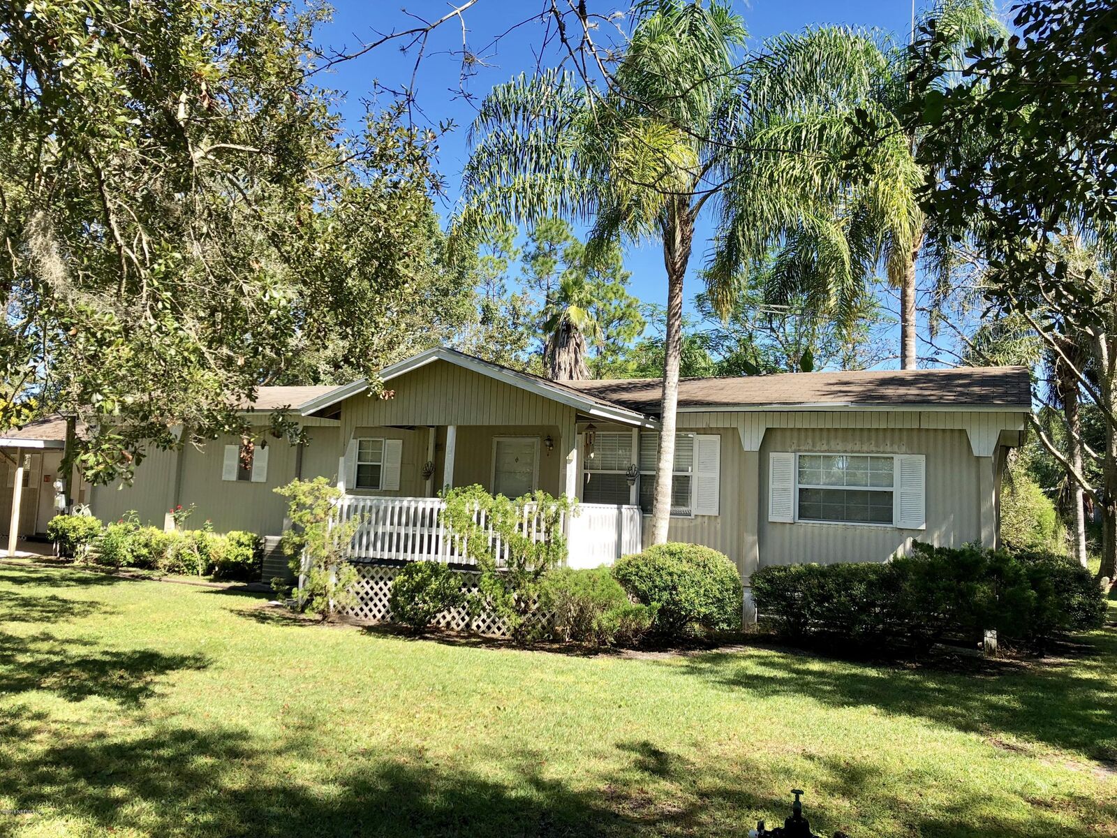 Property Photo:  236 Tarpon Boulevard  FL 32177 