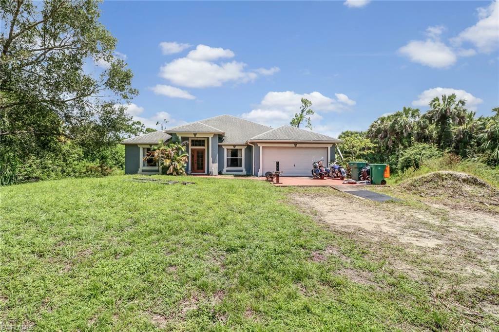 Property Photo:  2641 28th Ave  FL 34117 