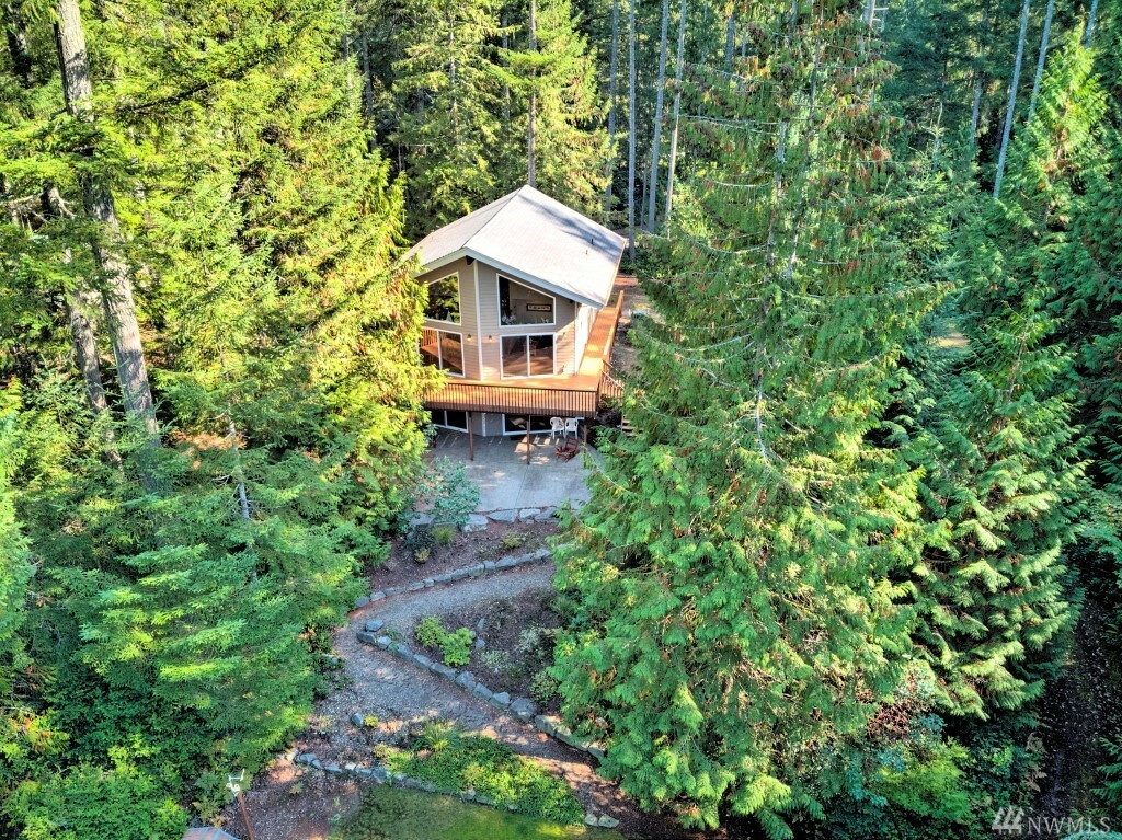 Property Photo:  640 E Phillips Lake Loop Rd  WA 98584 