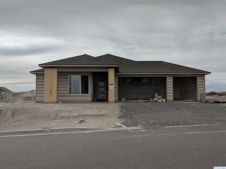 4996 McEwan Drive  Richland WA 99352 photo