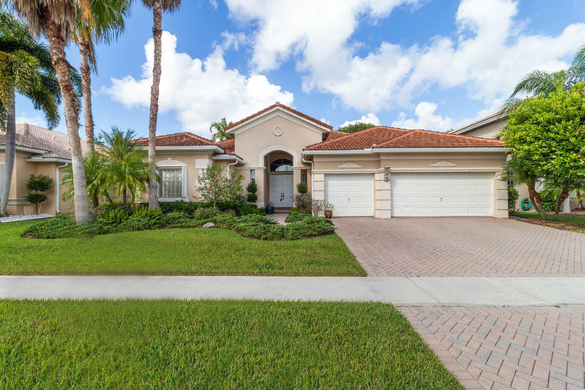 Property Photo:  4433 Wellington Shores Drive  FL 33449 