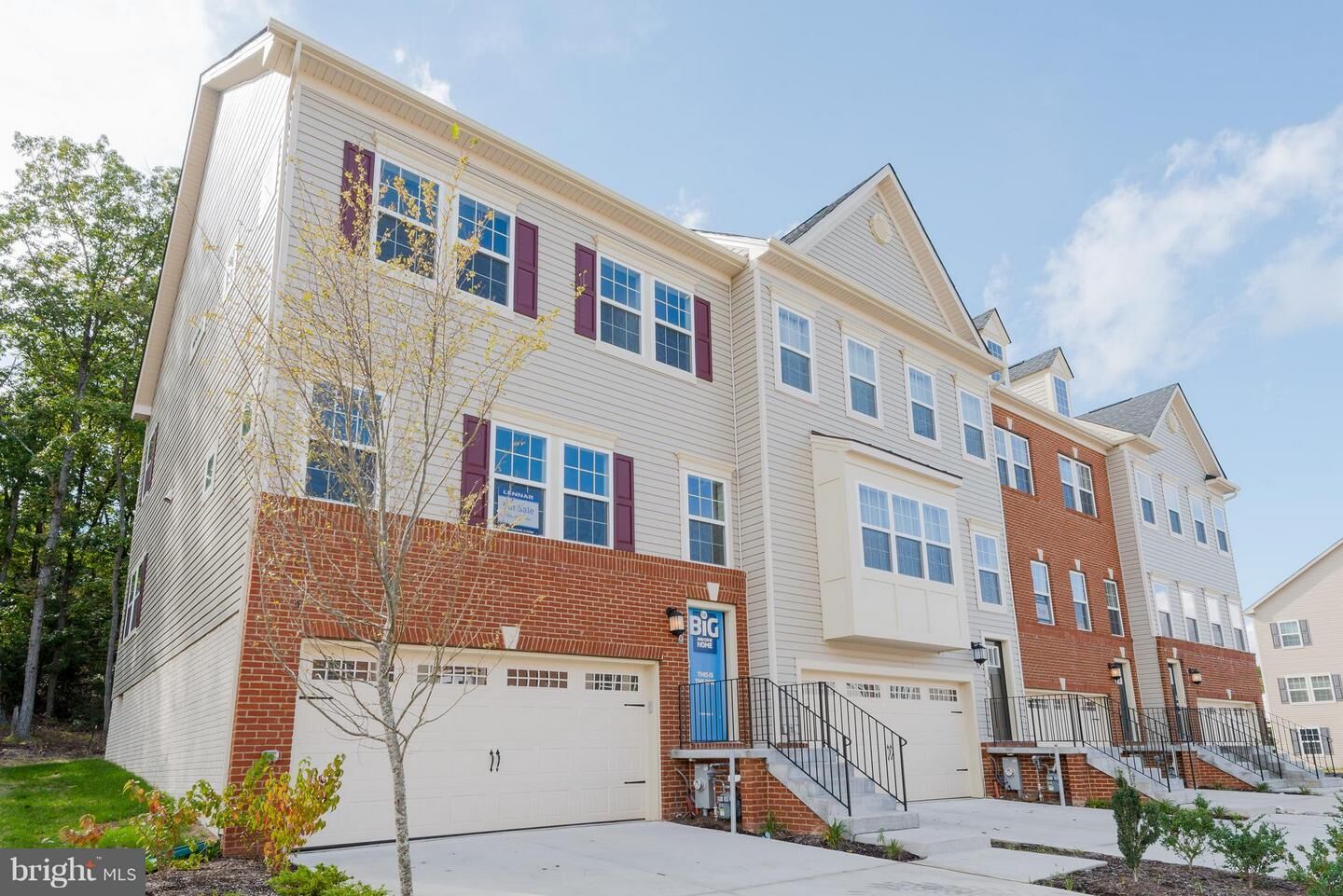 Property Photo:  8340 Daydream Crescent  MD 21122 