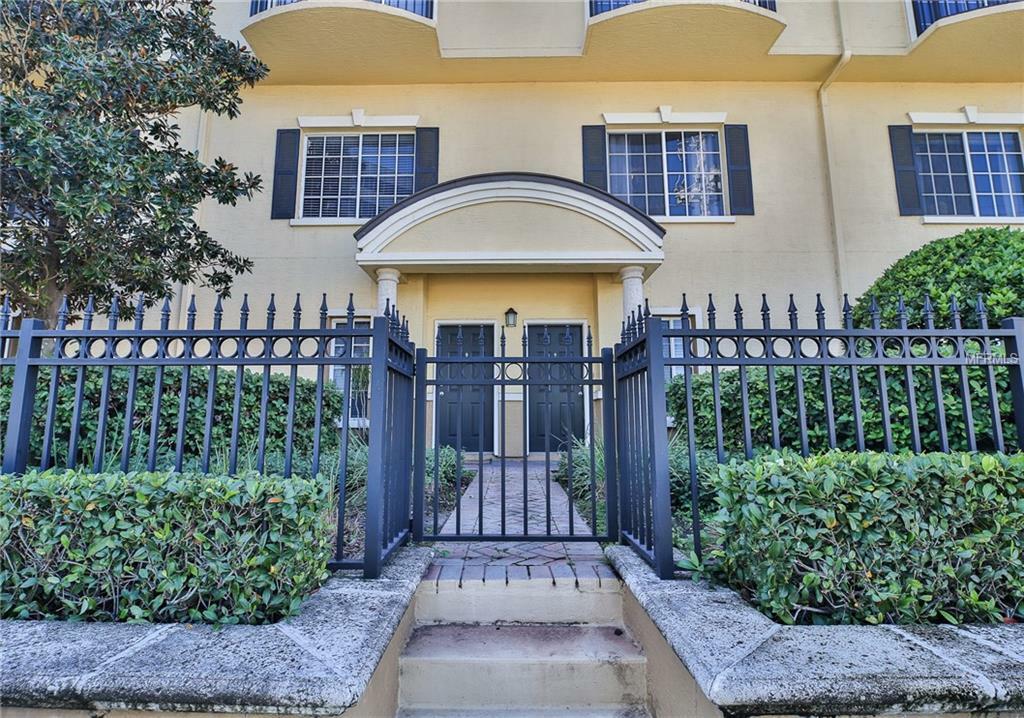 Property Photo:  5248 W Kennedy Boulevard 5248  FL 33609 