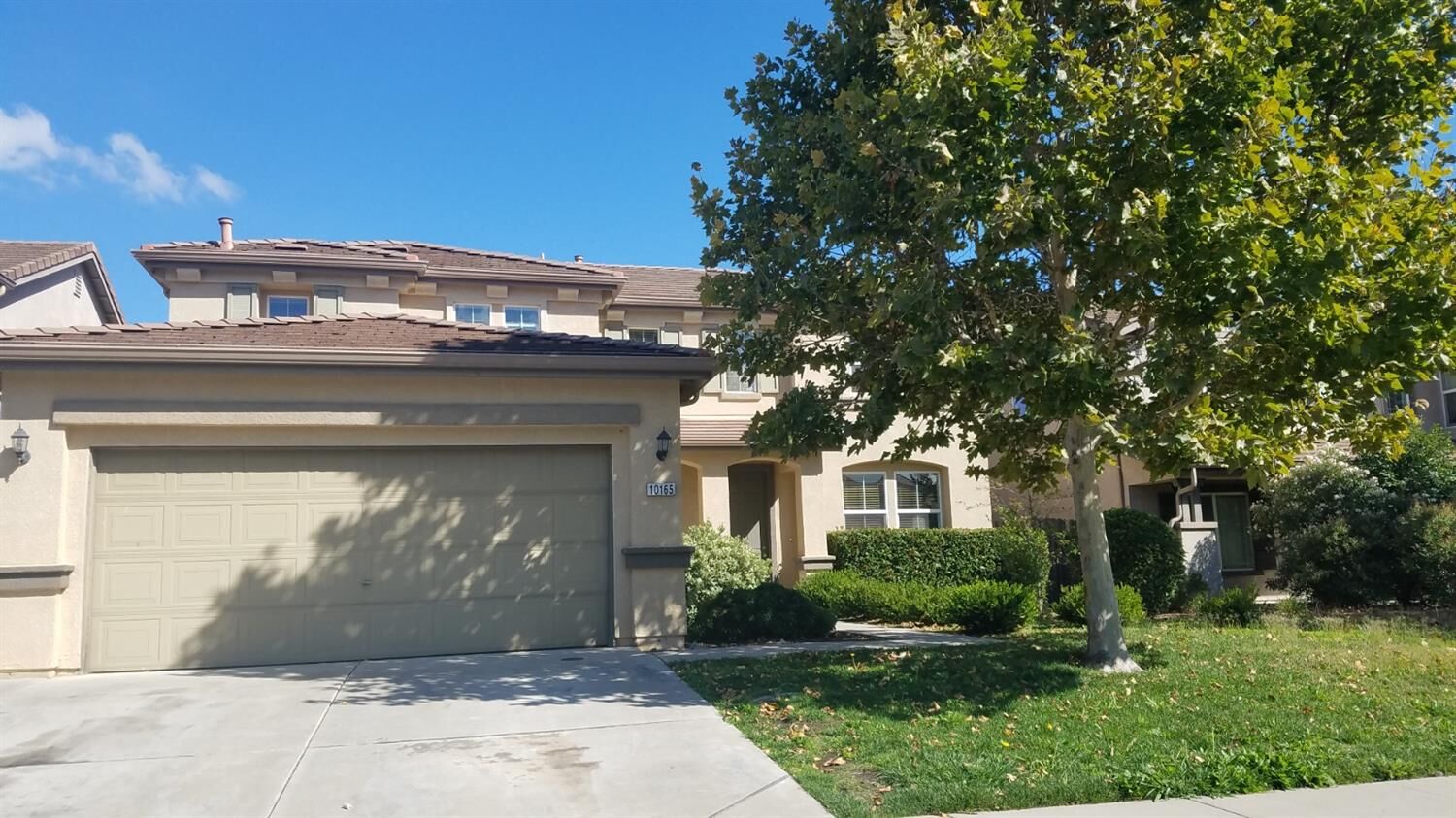Property Photo:  10165 Brian Kelly Way  CA 95757 