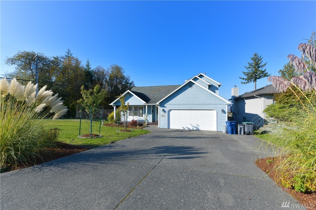 Property Photo: 4008 West 3rd St WA 98221