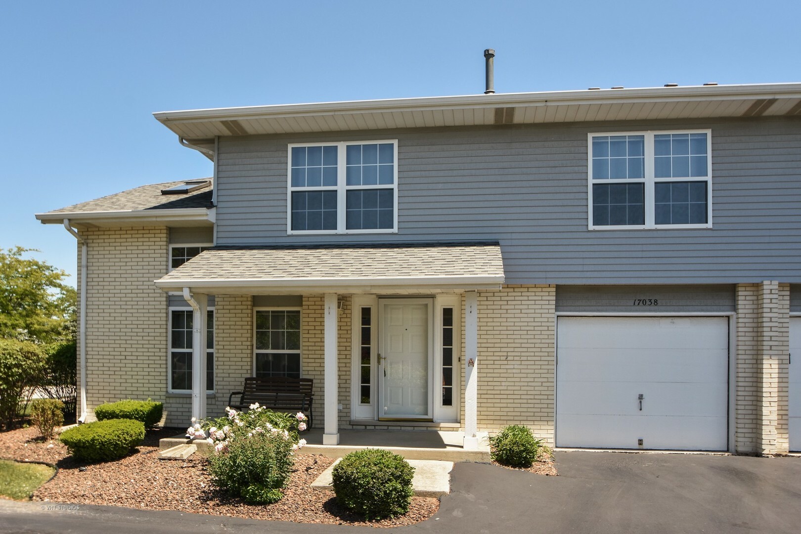 Property Photo:  17038 Circle W Drive 1703  IL 60477 