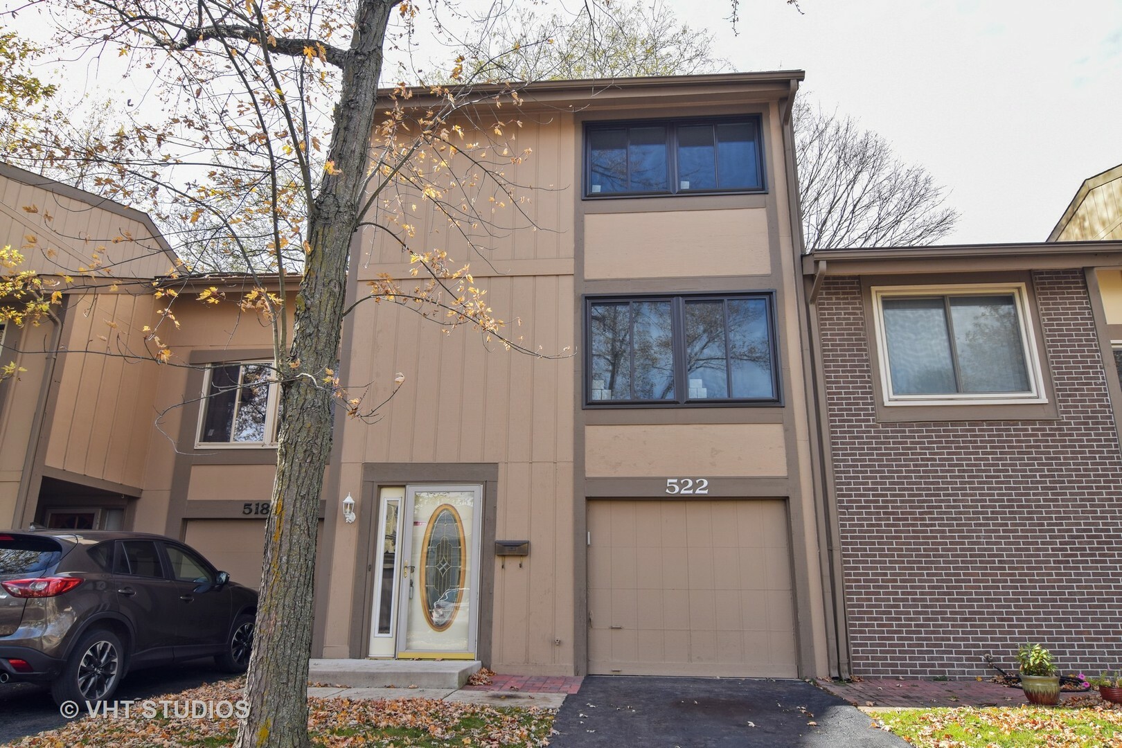Property Photo: 522 Isle Royal Bay IL 60172