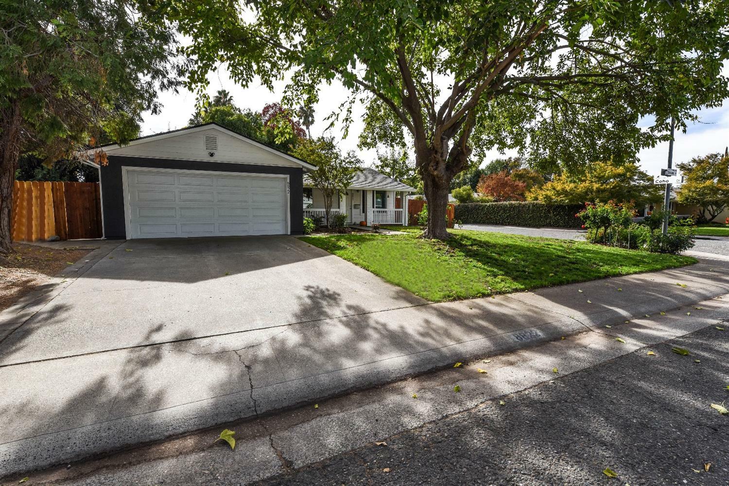 Property Photo:  8822 Grayling Way  CA 95826 