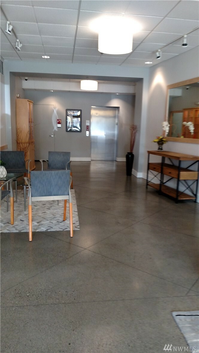 Property Photo: 3111 New Market St 512 WA 98226