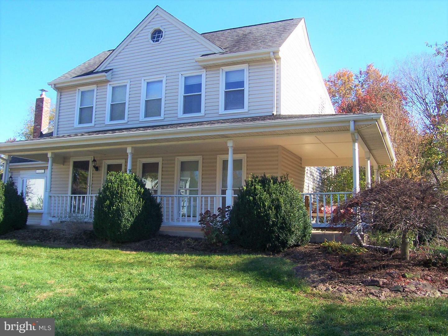 Property Photo:  5633 Rocky Run Drive  VA 20120 