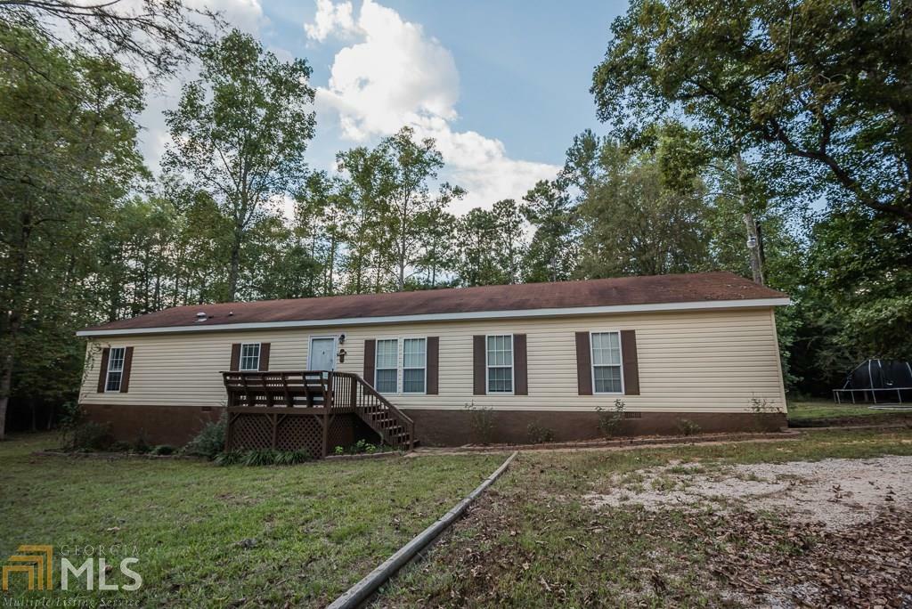 Property Photo: 310 Deer Run Rd GA 30056