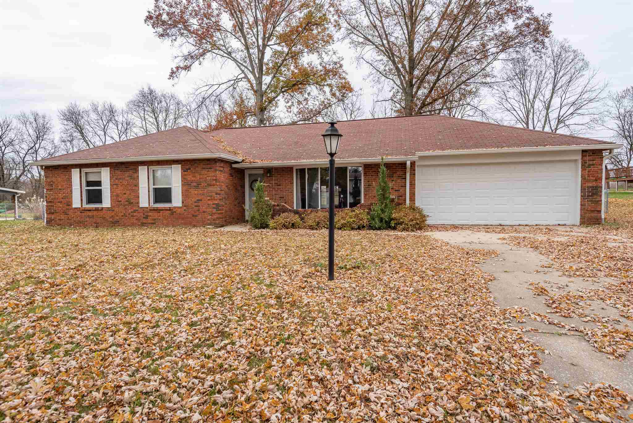 Property Photo:  3810 N Armstrong Drive  IN 47404-9505 