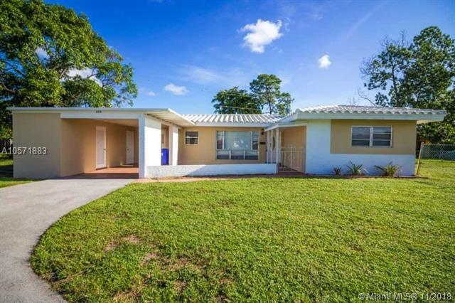 Property Photo:  602 W Campus Cir  FL 33312 