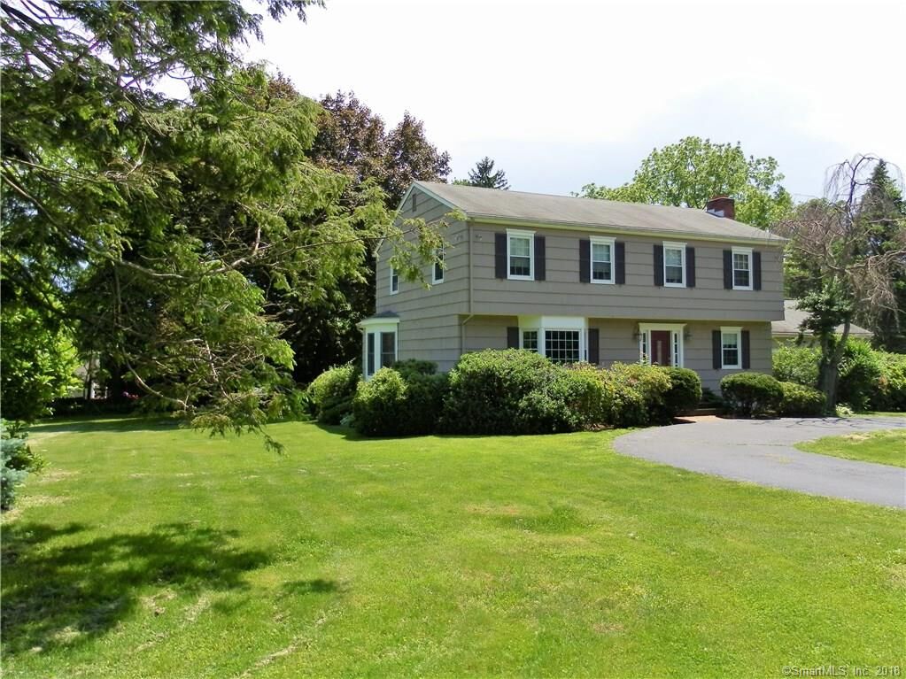 Property Photo:  11 Weathervane Drive  CT 06612