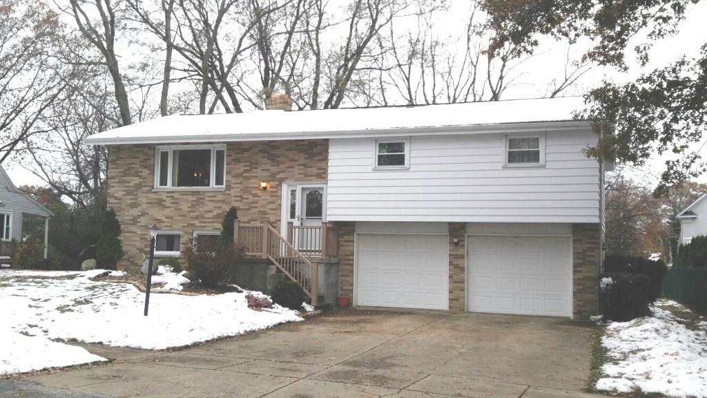 Property Photo:  5014 Robinhood Lane  PA 16509 