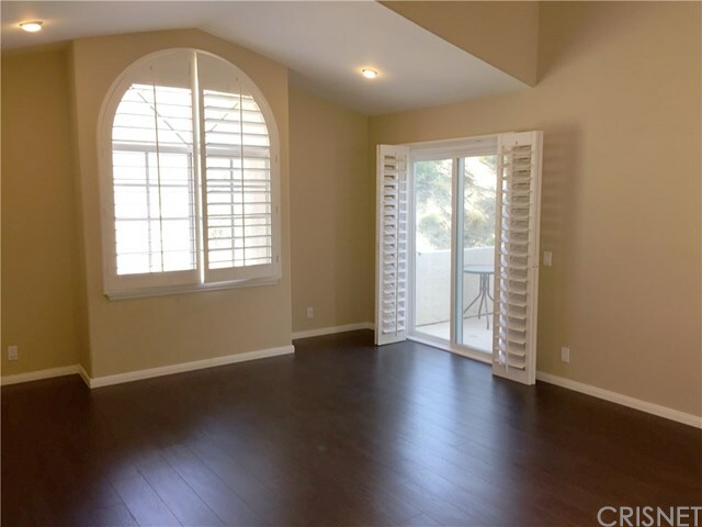 Property Photo:  11368 Old Ranch Circle  CA 91311 