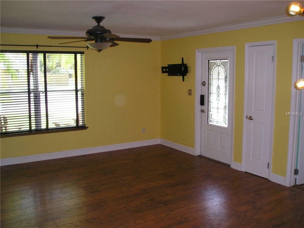 Property Photo:  5510 Cretan Way  FL 32792 