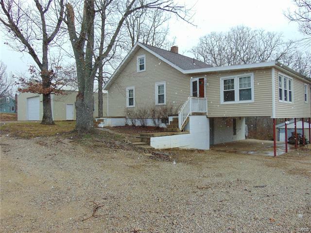 Property Photo: 12986 State Rd Tt 63028