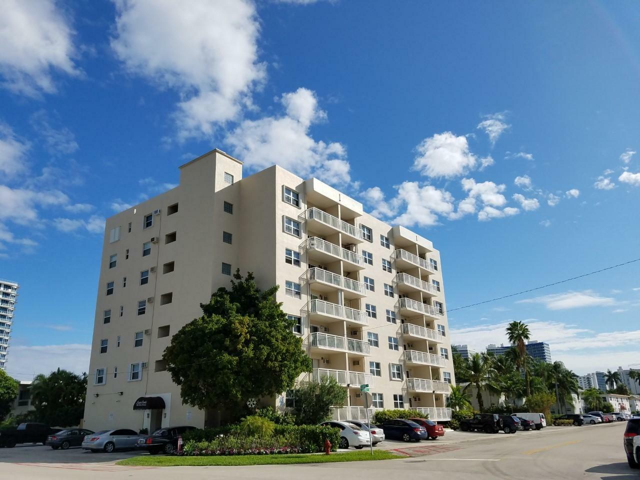 Property Photo:  720 Orton Avenue 206  FL 33304 