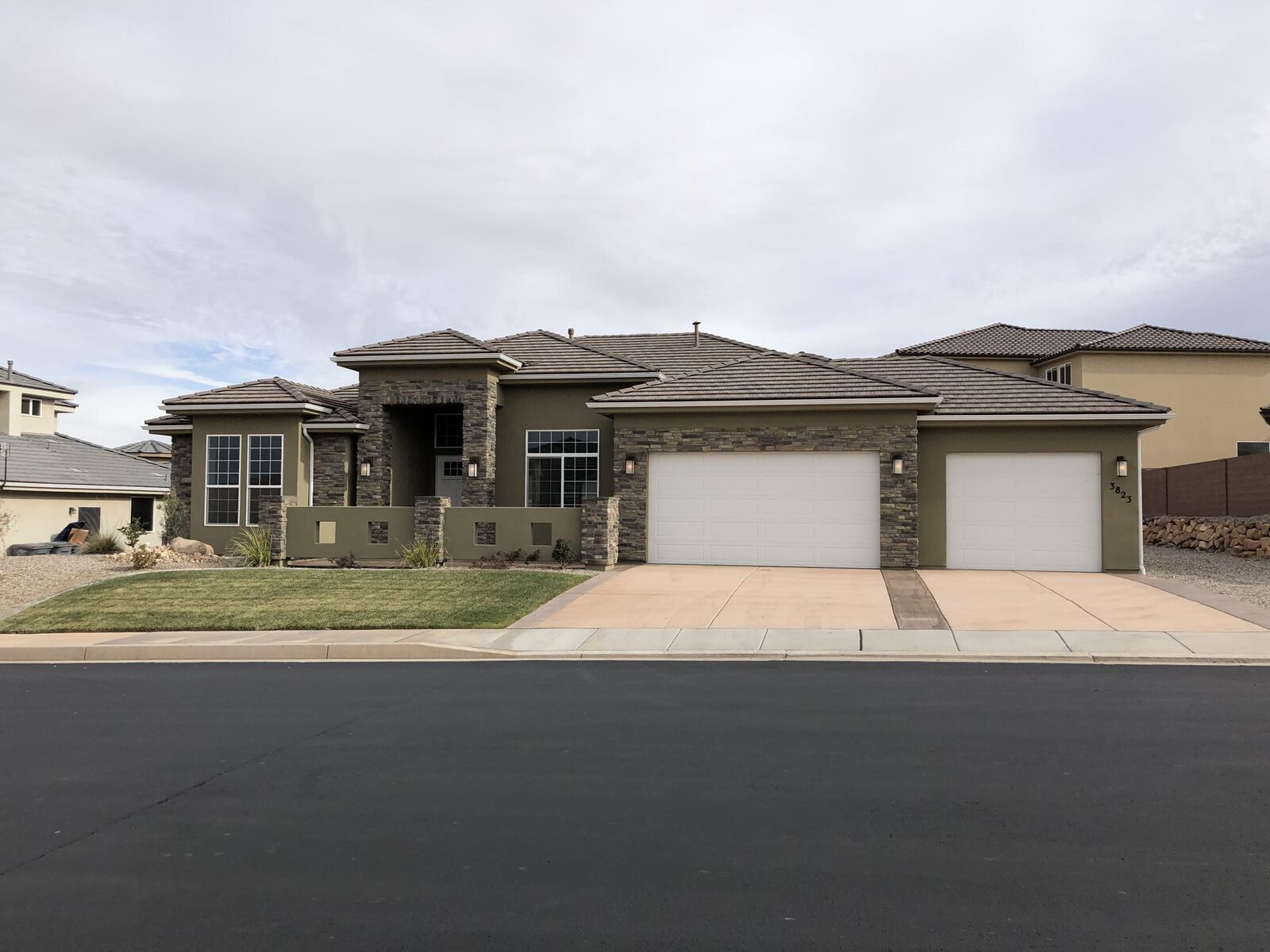 Property Photo: 3823 S 2650 E UT 84790