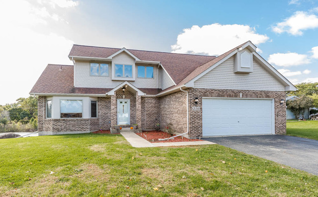 Property Photo: 216 Fox Chase Court IL 60543
