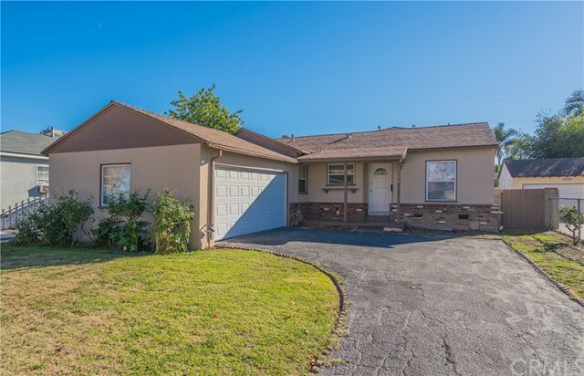 Property Photo:  19544 Hart Street  CA 91335 