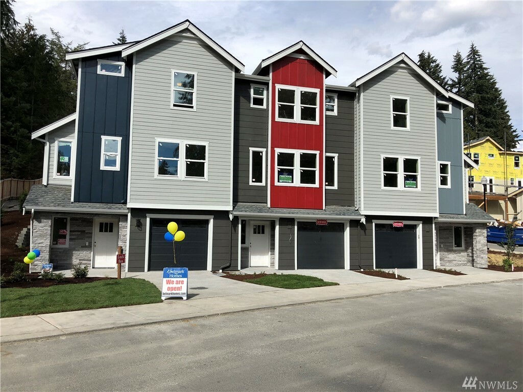 Property Photo: 1225 (Lot 8) Filbert Rd D1 WA 98036