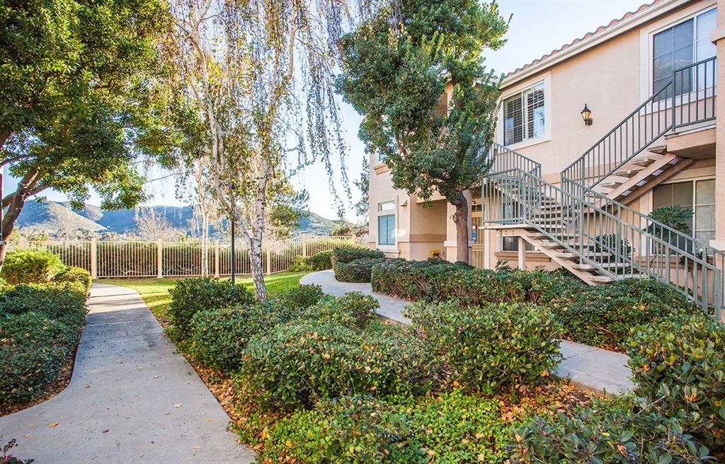 Property Photo:  10782 Sabre Hill Dr 274  CA 92128 